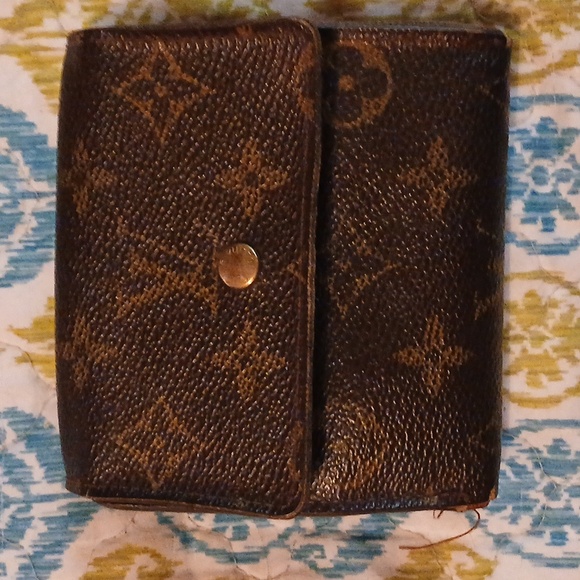 LV Wallet - Picture 2 of 12